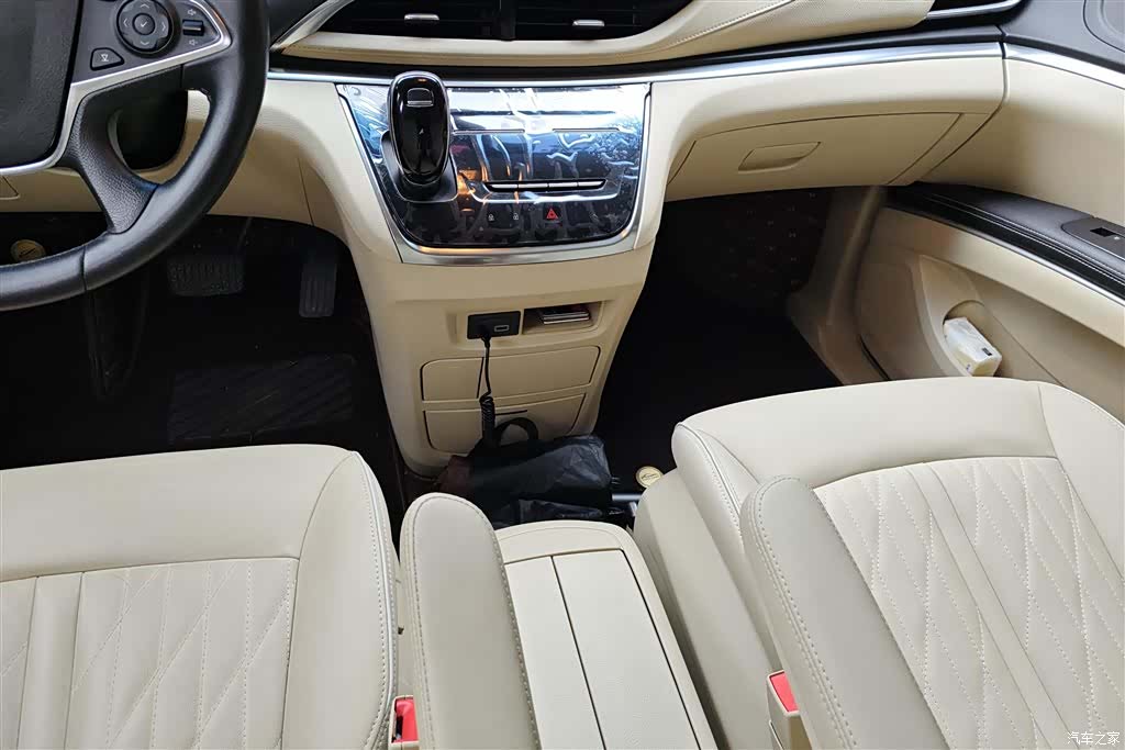 Buick GL8, 2024 16