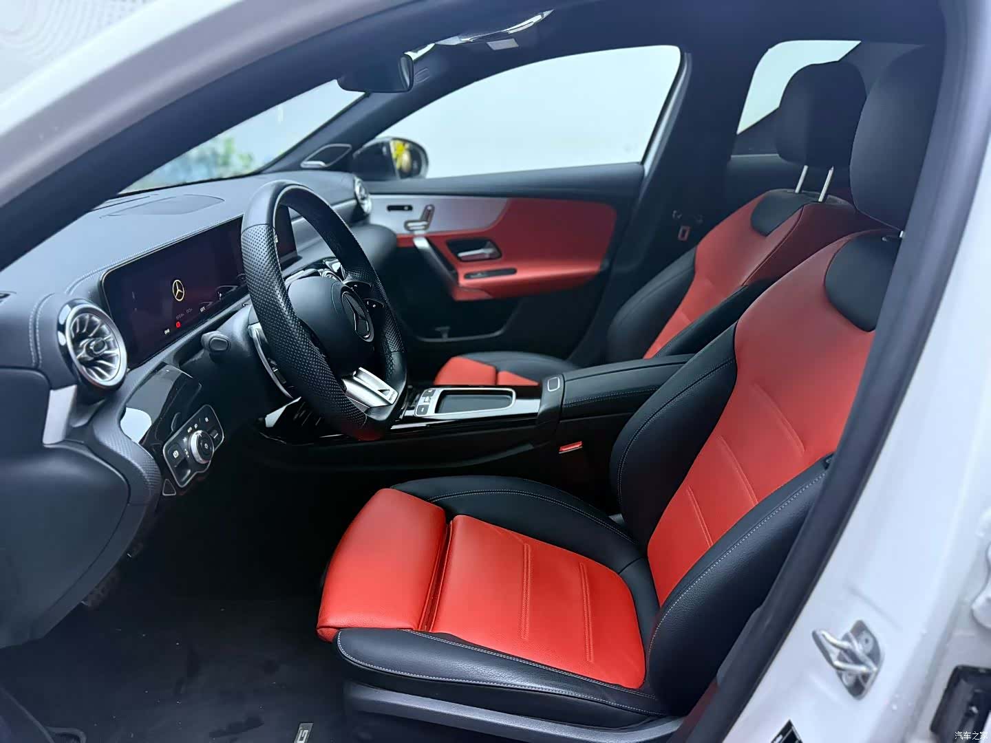 Mercedes-Benz A-Class, 2025 4
