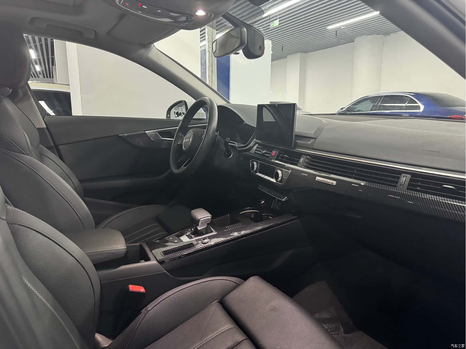 Audi A4L, 2021 6