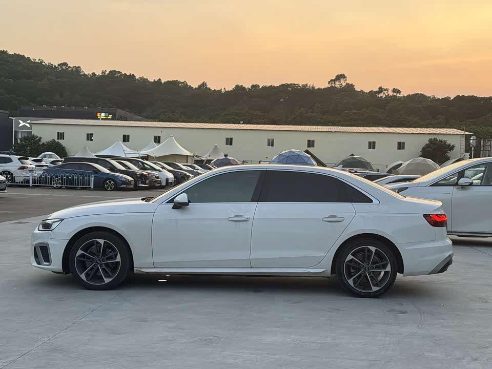 Audi A4L
