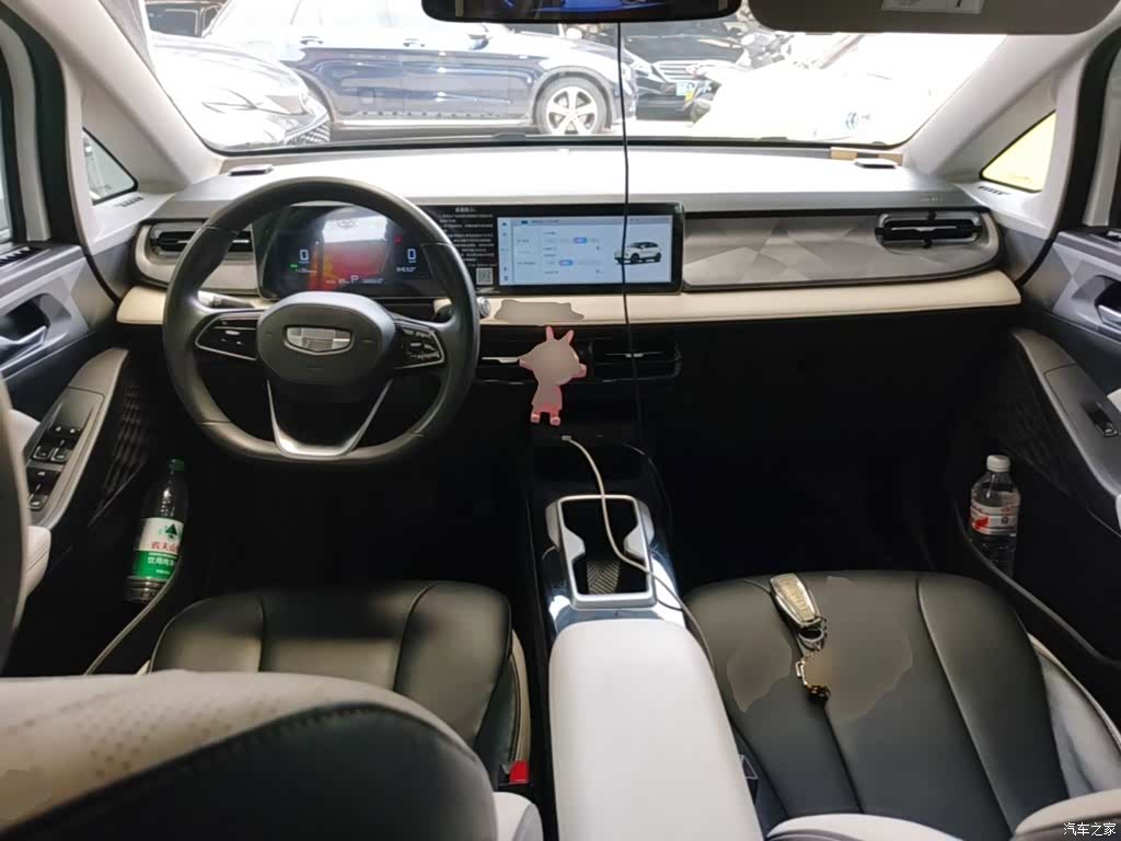 Geely E, 2023 10