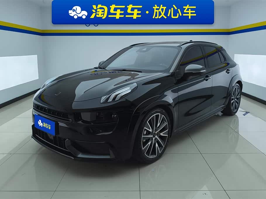 Lynk & Co 02 Hatchback