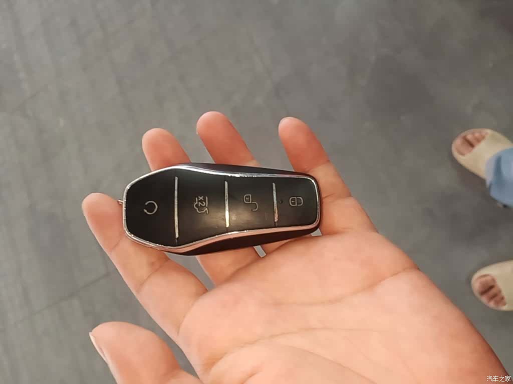 BYD Dolphin, 2024 9
