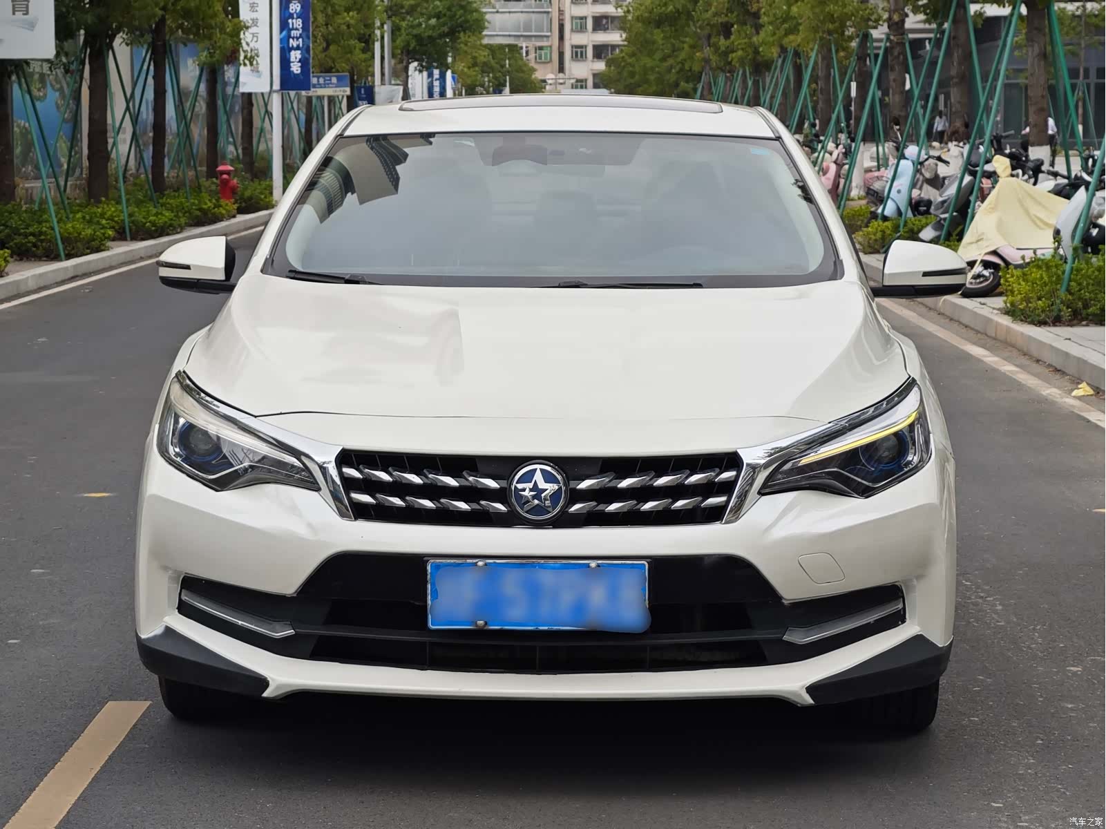 Nissan D60, 2019 6