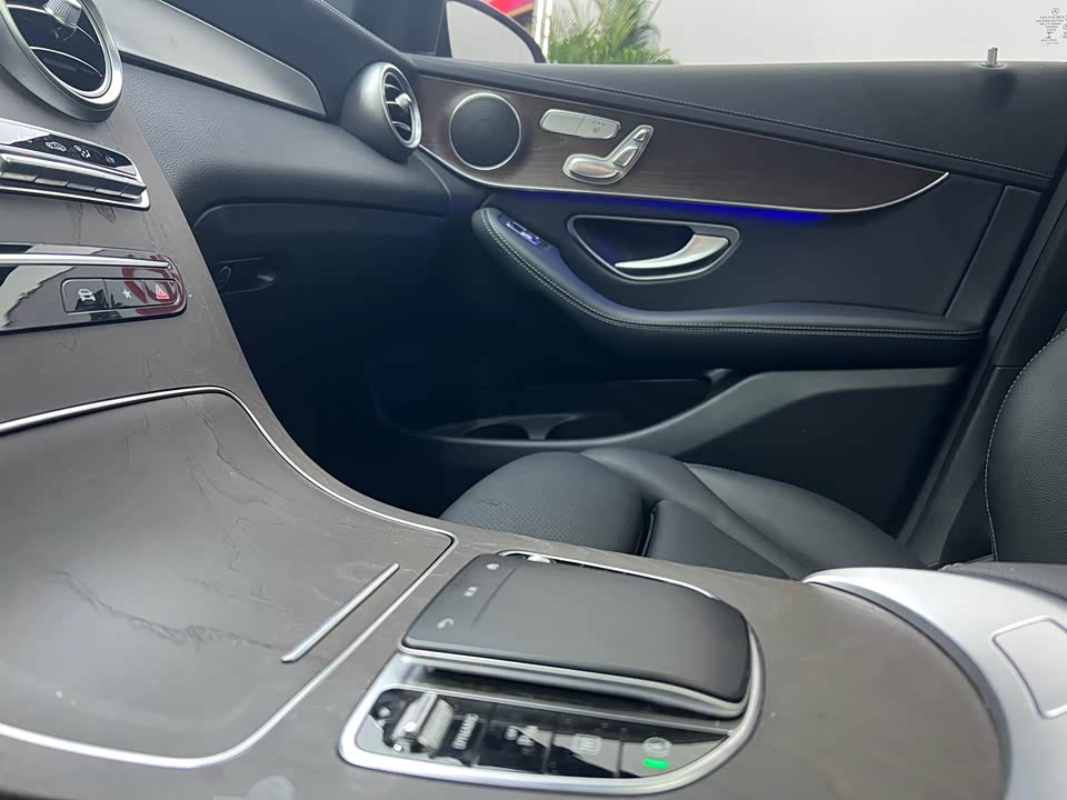 Mercedes-Benz GLC Mercedes-Benz GLC