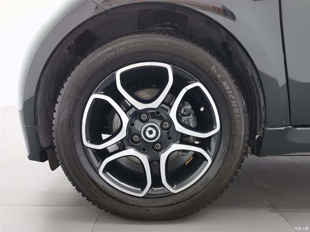 Smart Fortwo, 2018 17