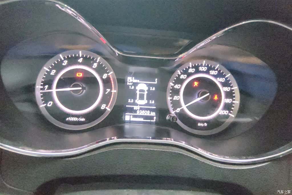 Wuling 560, 2016 14