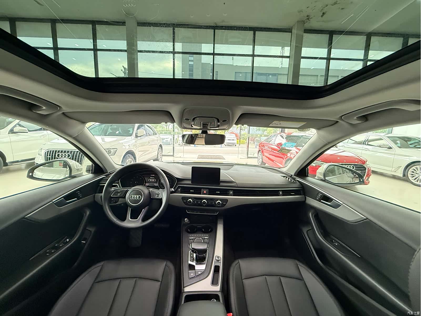 Audi A4L, 2018 13