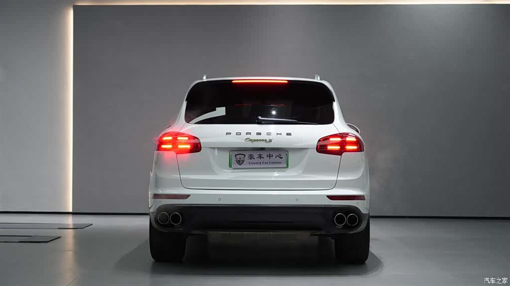 Porsche Cayenne, 2015 6