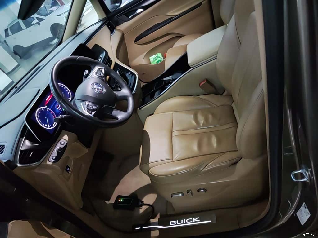 Buick GL8, 2020 15
