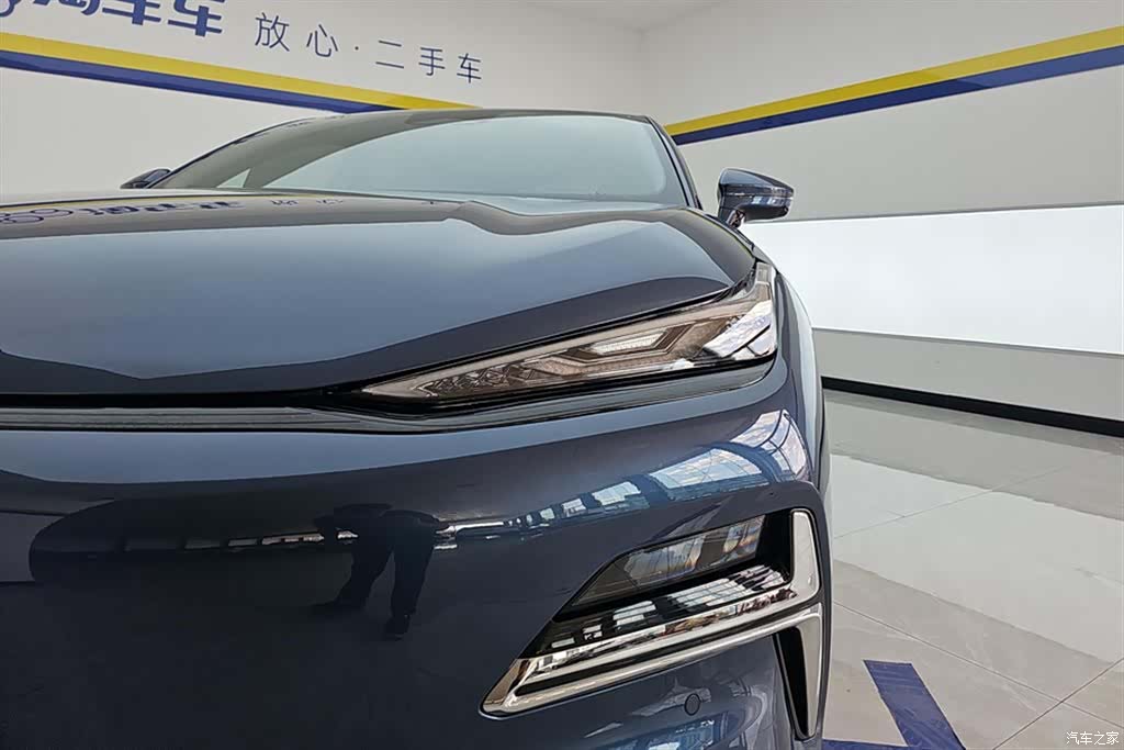 Geely 8, 2025 все фото