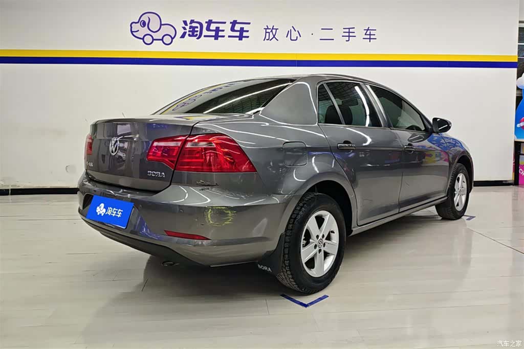 Volkswagen Bora, 2013 3