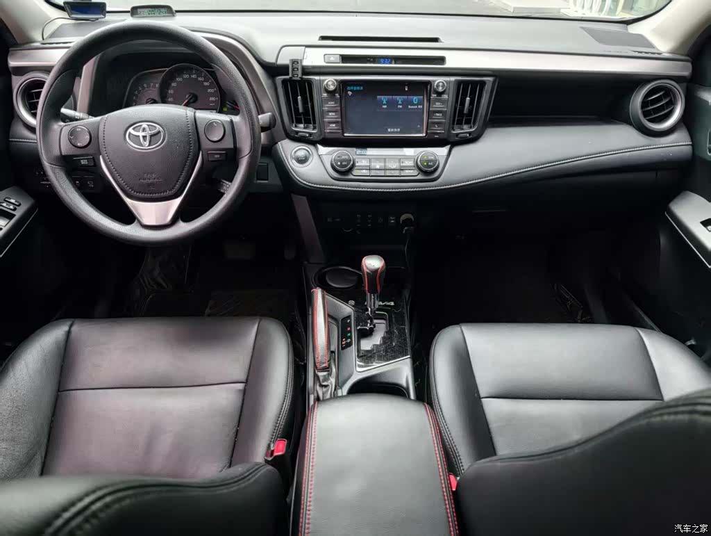 Toyota RAV4, 2017 8