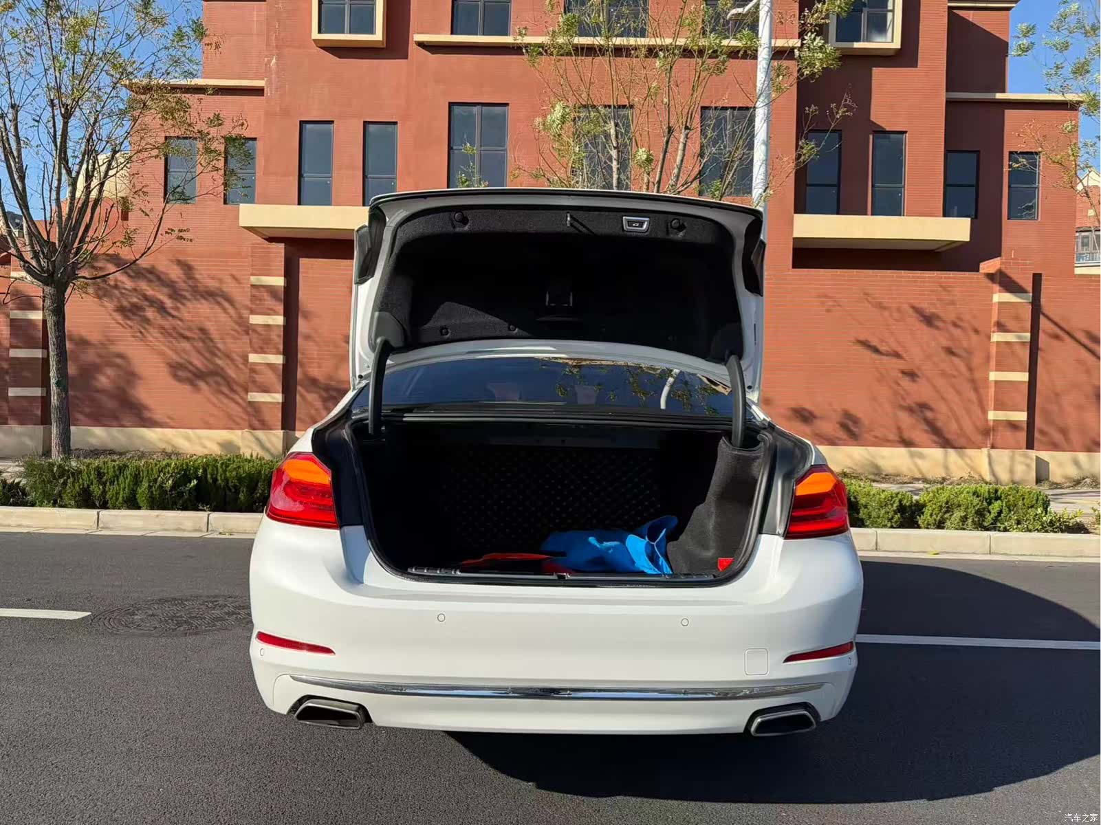 BMW 5 Series, 2019 17