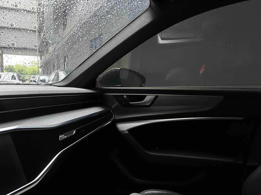 Audi A6L 2019, фото 15