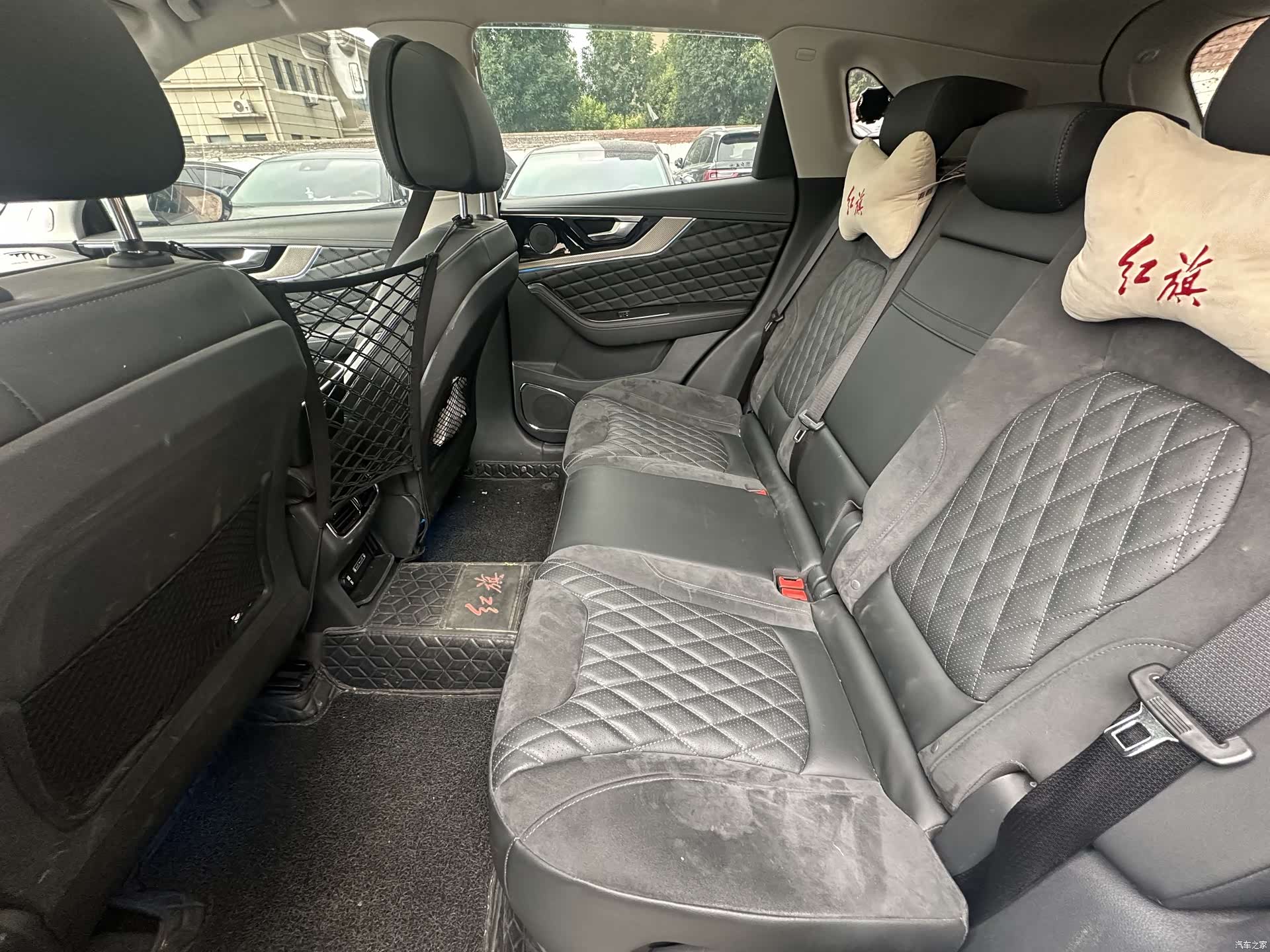Hongqi HS5, 2021 11