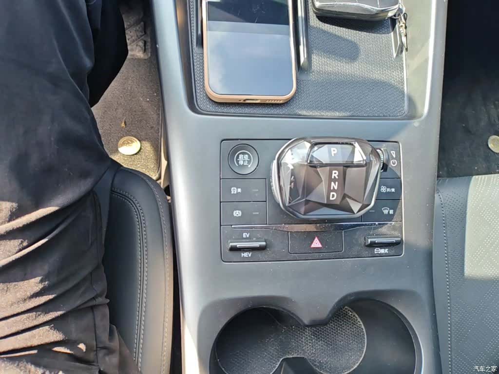 BYD Qin, 2025 14