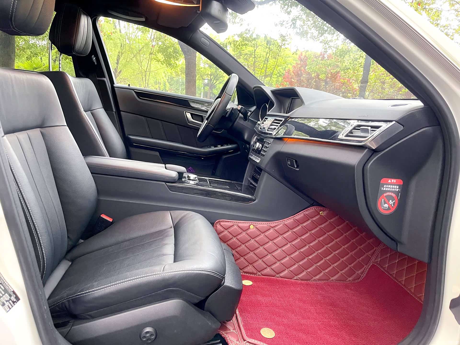 Mercedes-Benz E-Class, 2015 12