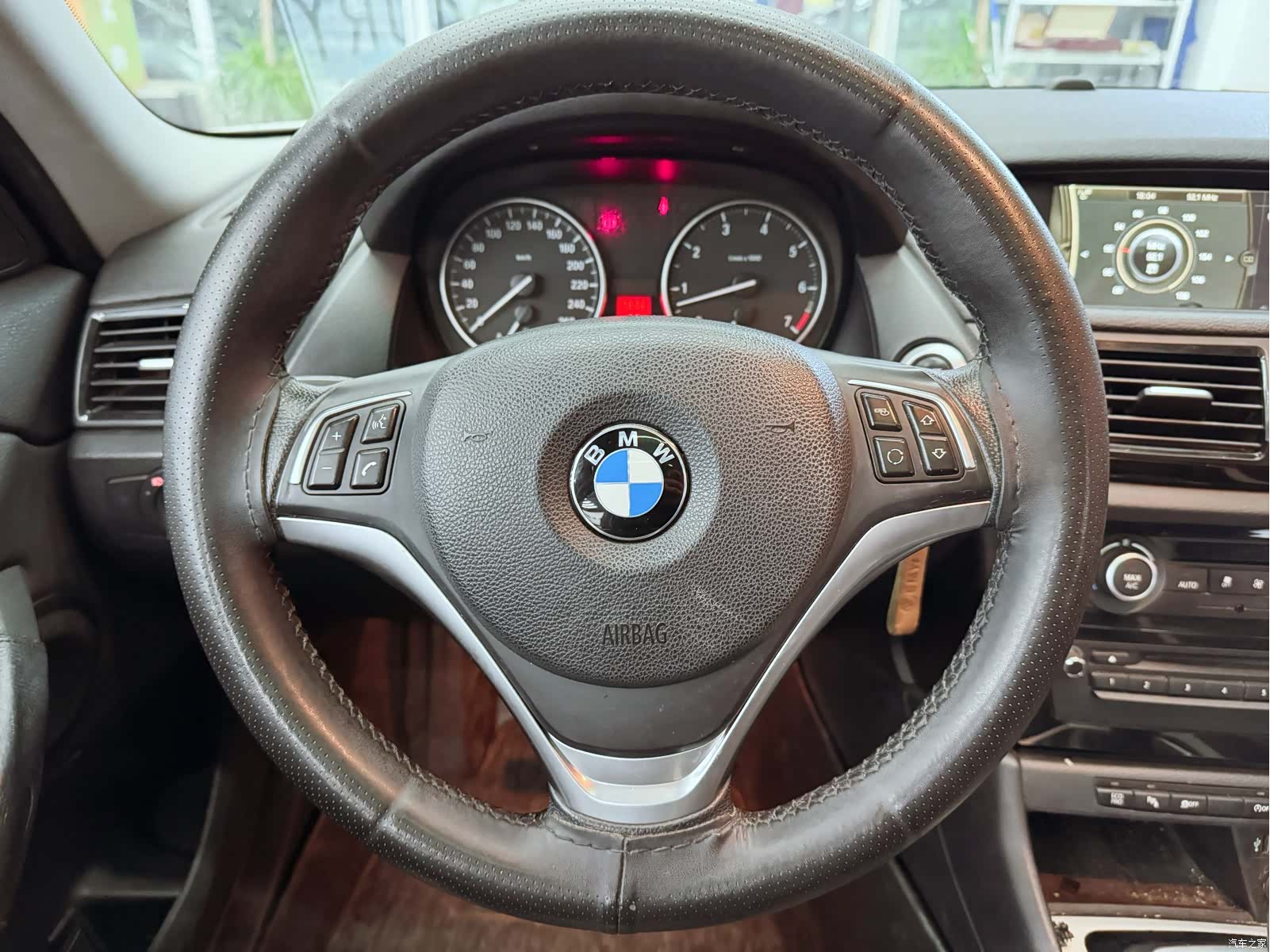 BMW X1, 2016 12