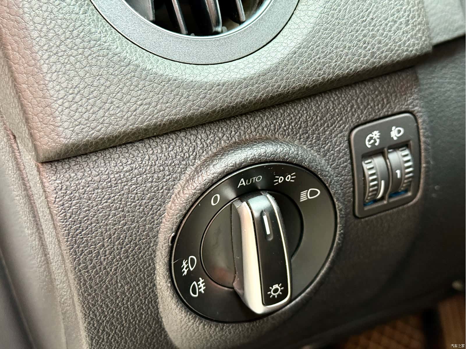 Volkswagen Tiguan, 2012 12