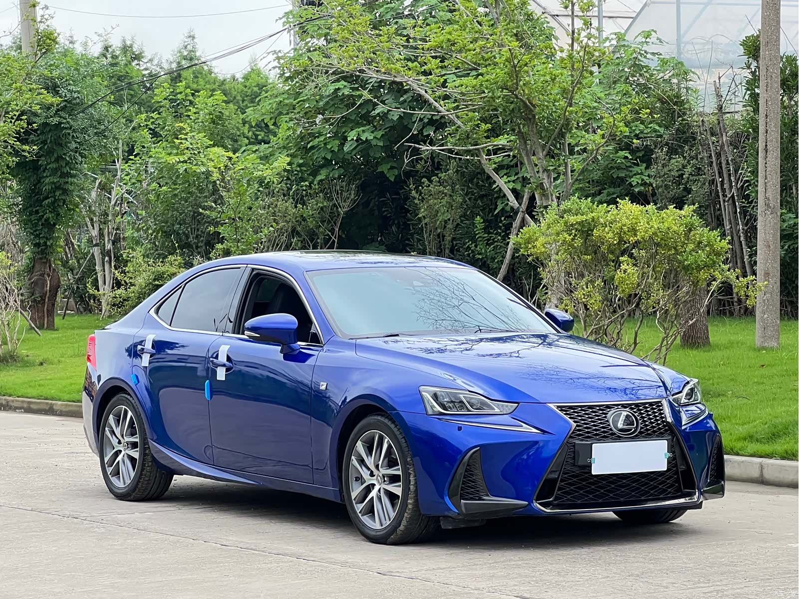 Lexus IS, 2018 3