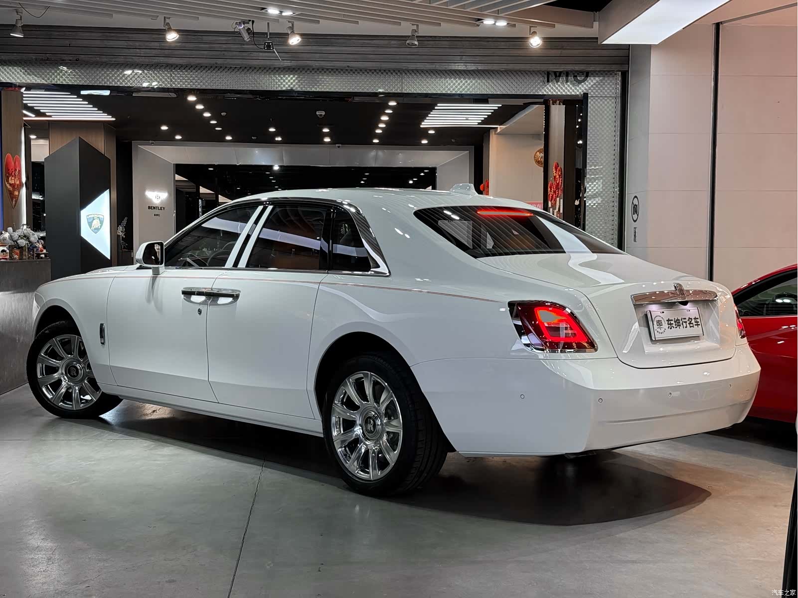 Rolls-Royce Ghost, 2023 6