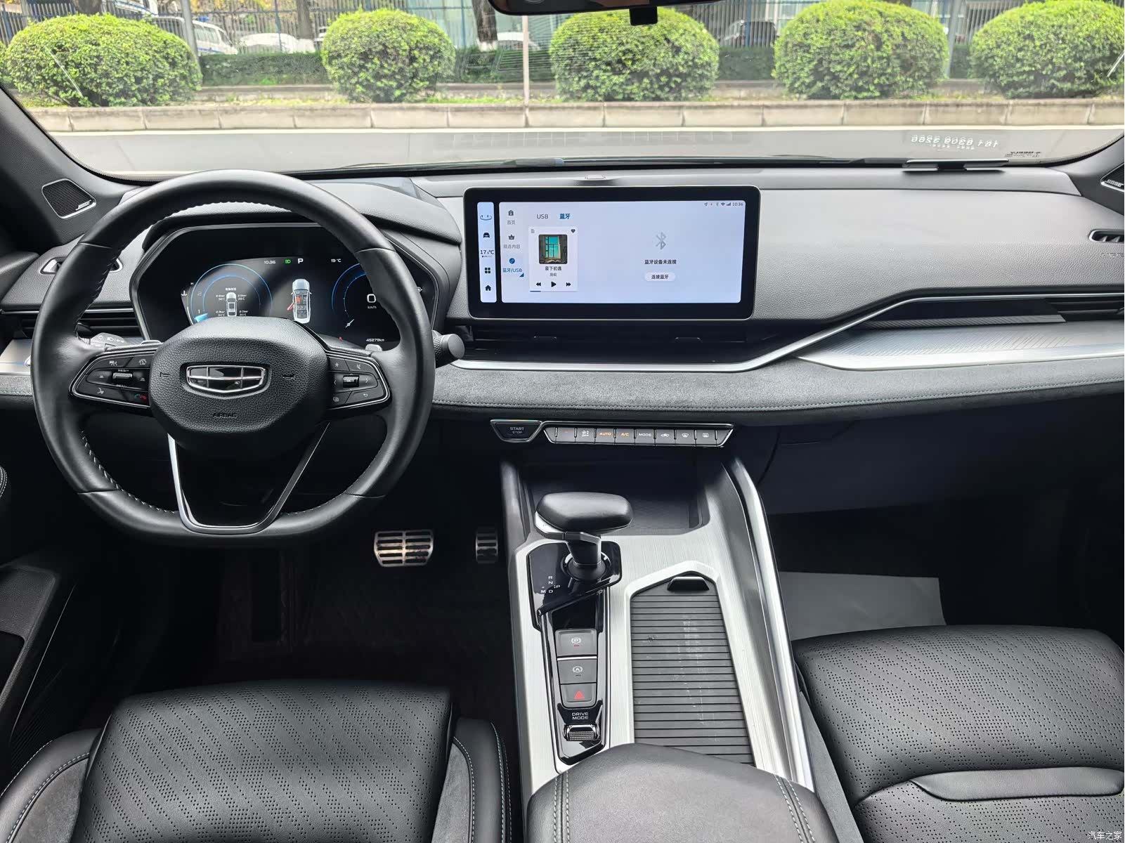 Geely Preface, 2022 10