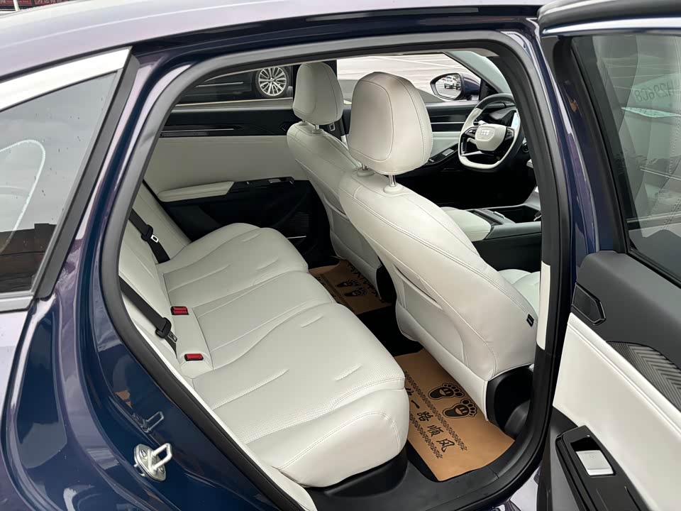 Geely Galaxy Galaxy L6