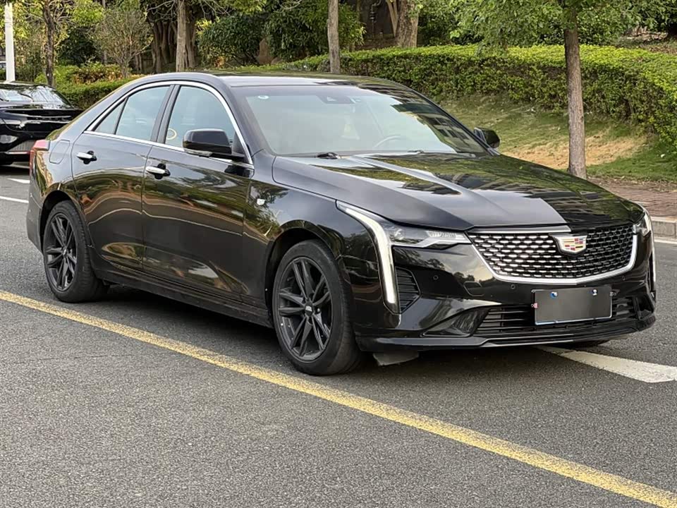 Cadillac CT4