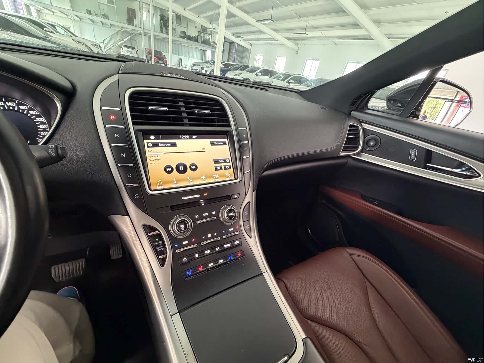 Lincoln MKX, 2017 10