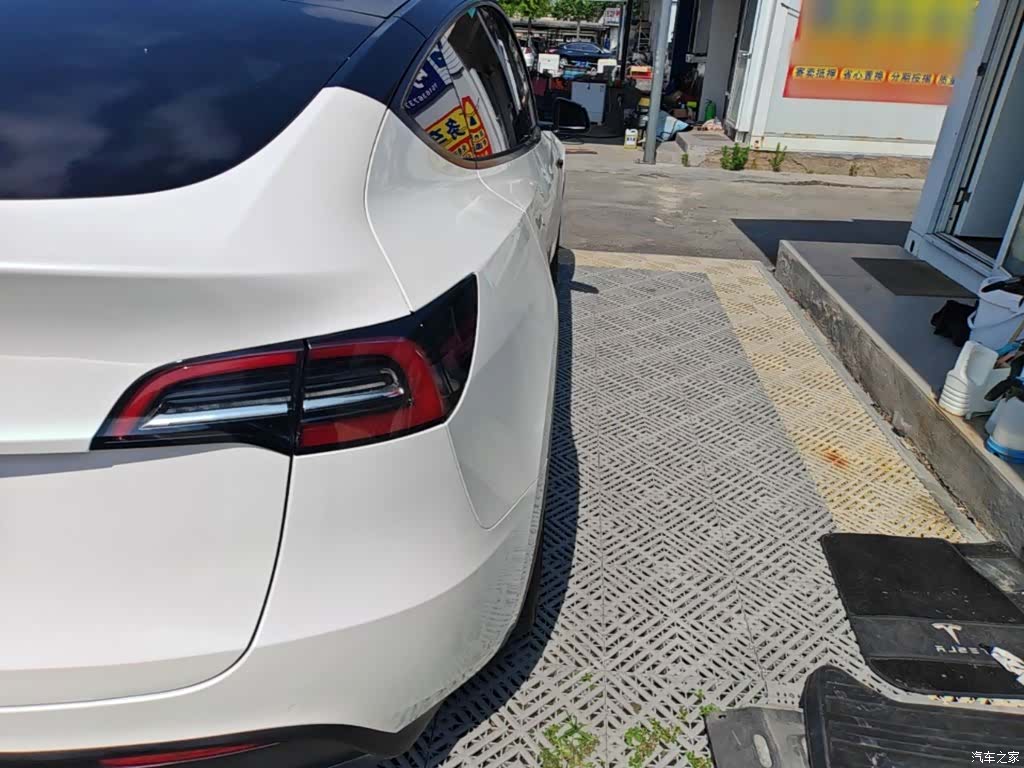Tesla Model Y, 2022 8