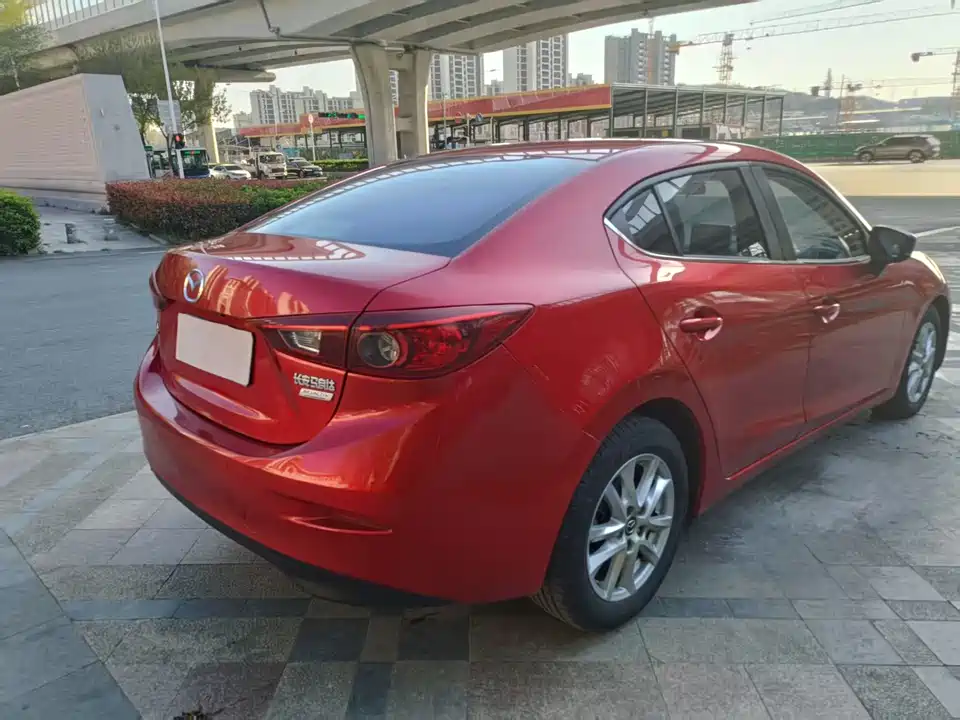 Mazda 3 Angkesaila