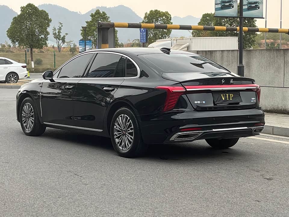 Hongqi H5