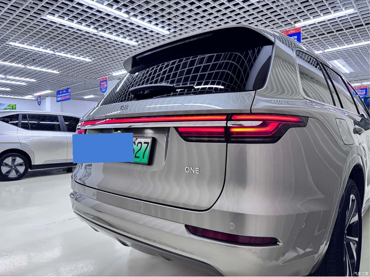 Li Auto ONE, 2022 4