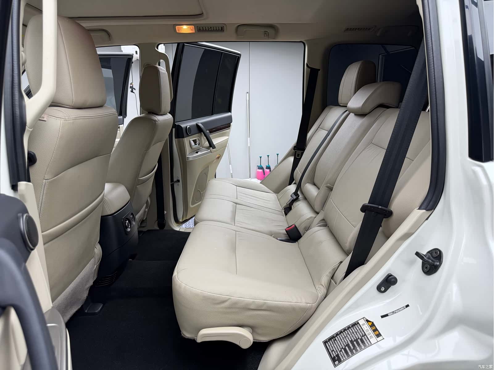 Mitsubishi Pajero, 2020 13