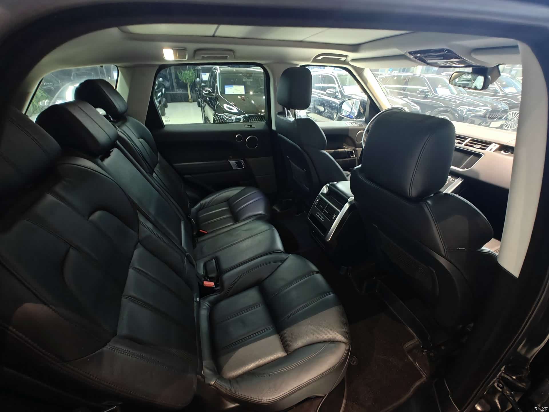 Land Rover Range Rover, 2016 11