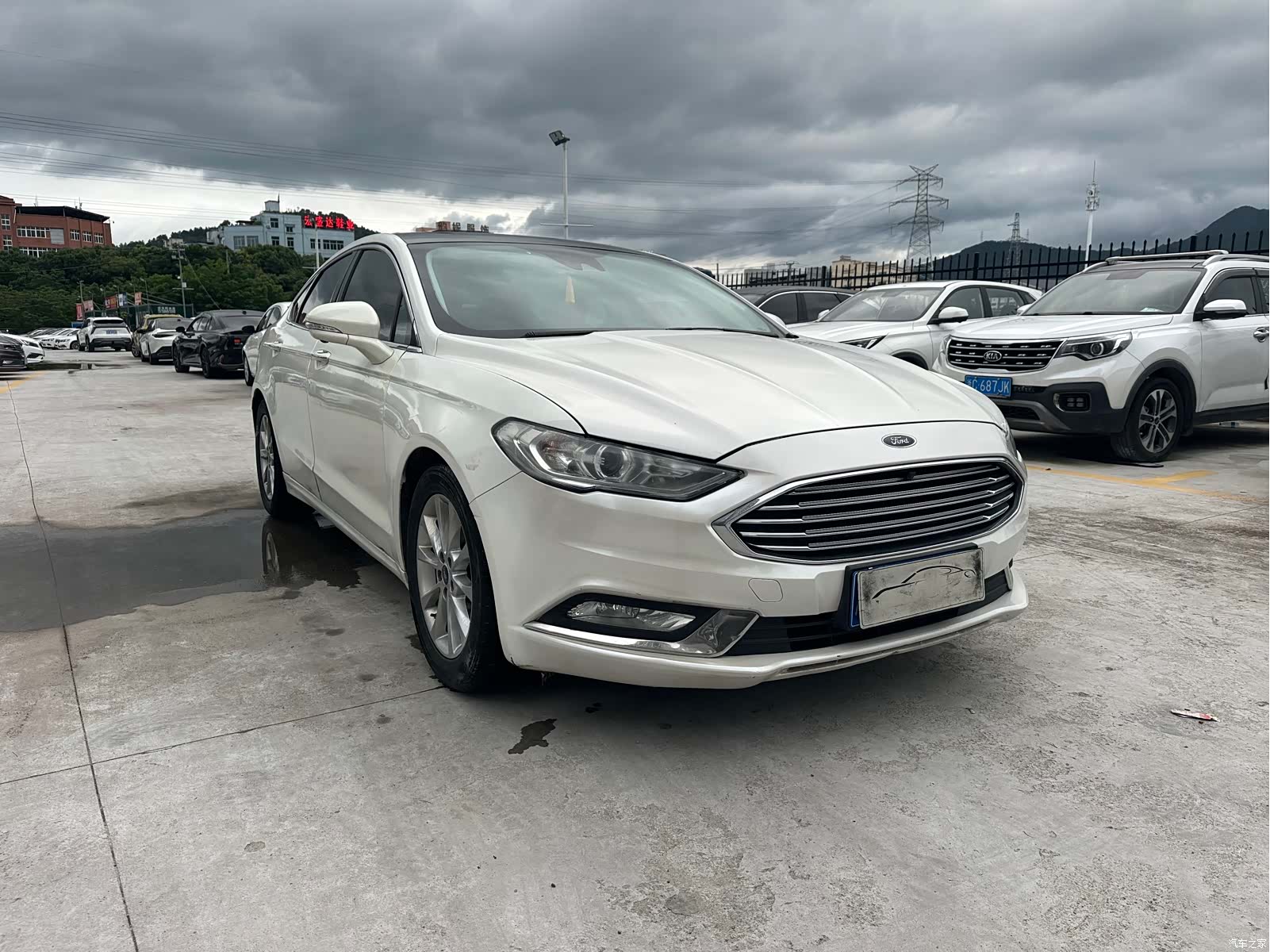Ford Mondeo, 2017 3