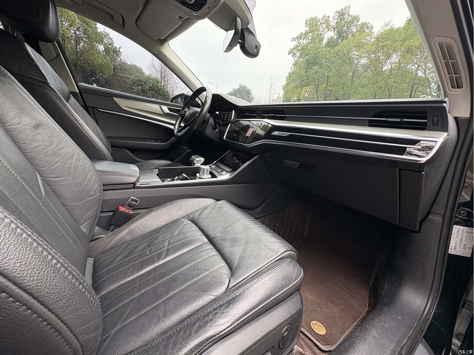 Audi A6L, 2021 9