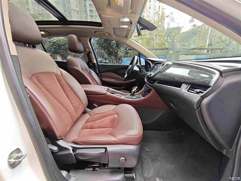 Buick Envision Plus, 2016 9