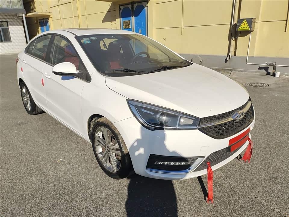 Chery Arrizo 5