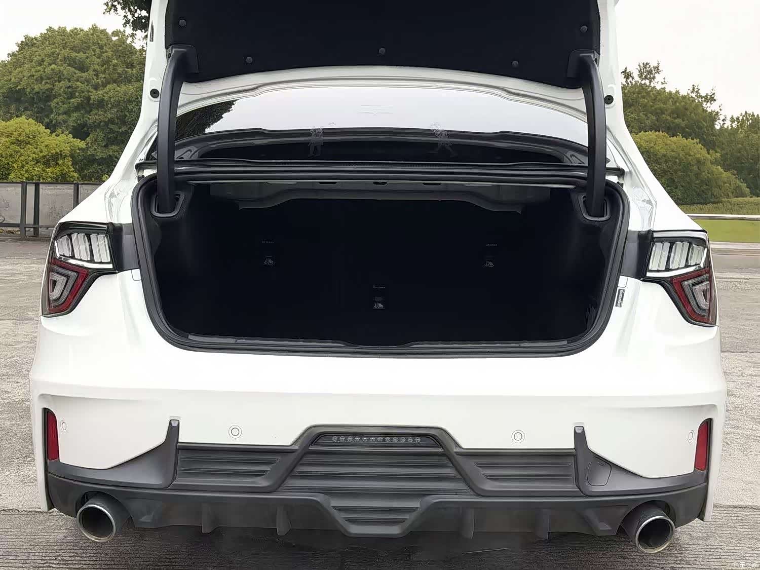 Lynk & Co 01, 2020 6
