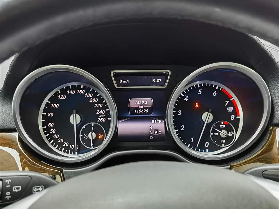 Mercedes-Benz GL grade