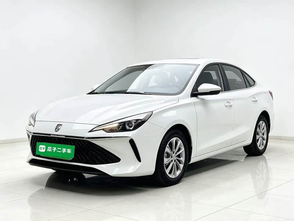 Roewe i5