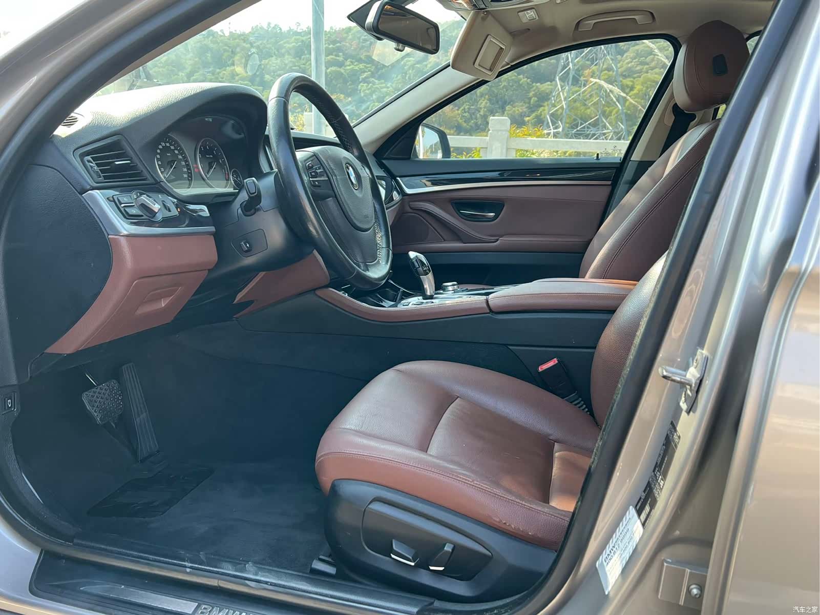 BMW 5 Series, 2015 все фото