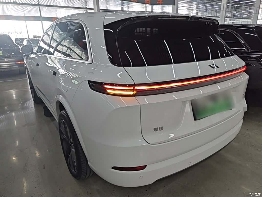 Li Auto L7, 2025 все фото