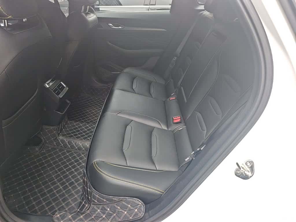 Geely Preface, 2024 17