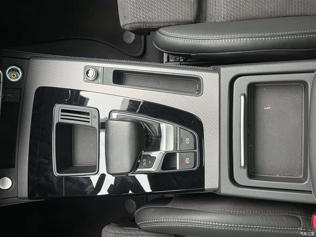 Audi Q5L, 2024 16