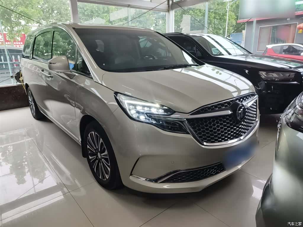 Buick GL8, 2020 7