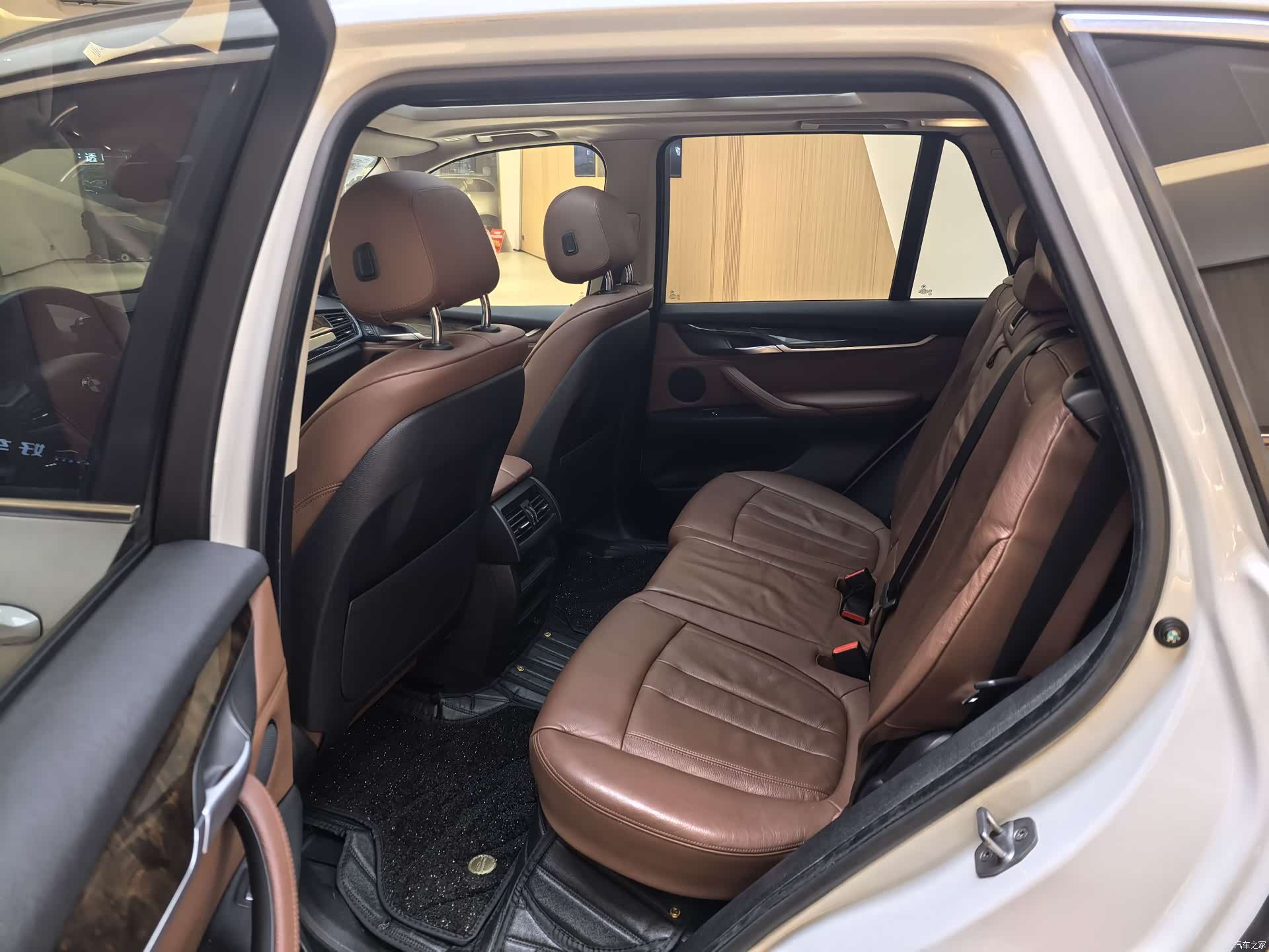 BMW X5, 2014 9