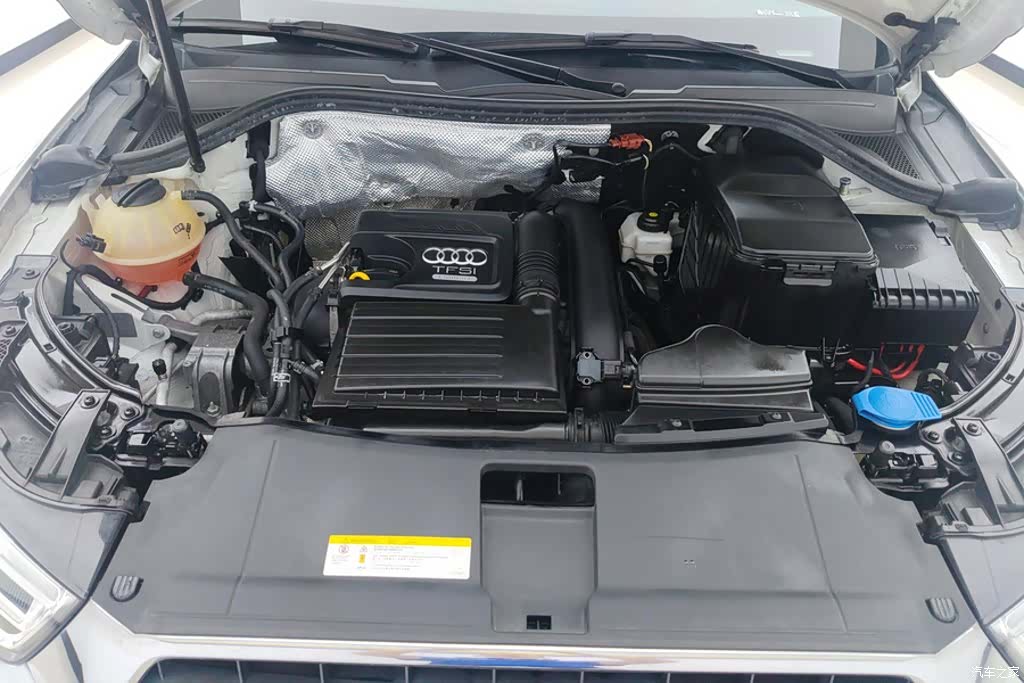 Audi Q3, 2018 10